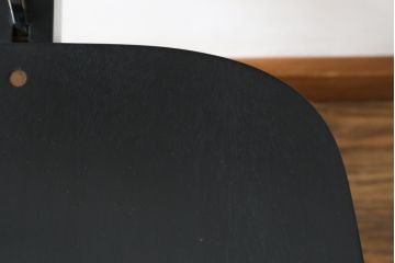 デンマークビンテージ　RABAMI(ラバミ)社　Jorgen Rasmussen(ヨルゲン・ラスムセン)デザイン　Kevi　無駄のないシンプルなデザインがおしゃれなデスクチェア(オフィスチェア、板座チェア、回転チェア、アームレスチェア、ヴィンテージ、北欧)(R-080067)