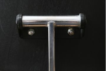 デンマークビンテージ　RABAMI(ラバミ)社　Jorgen Rasmussen(ヨルゲン・ラスムセン)デザイン　Kevi　無駄のないシンプルなデザインがおしゃれなデスクチェア(オフィスチェア、板座チェア、回転チェア、アームレスチェア、ヴィンテージ、北欧)(R-080067)