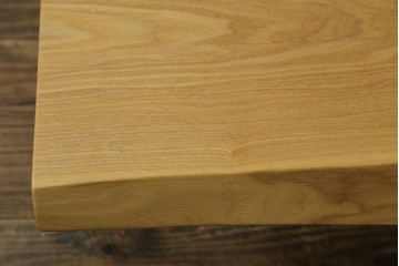 中古　美品　柏木工(KASHIWA)　THE ZEN(座膳)シリーズ　タモ材・オーク材　自然美を感じる木目と堅牢なつくりが魅力の膳テーブル　定価約34万円　(R-080069)