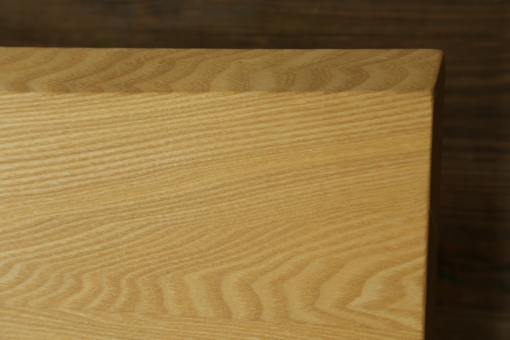 中古　美品　柏木工(KASHIWA)　THE ZEN(座膳)シリーズ　タモ材・オーク材　自然美を感じる木目と堅牢なつくりが魅力の膳テーブル　定価約34万円　(R-080069)