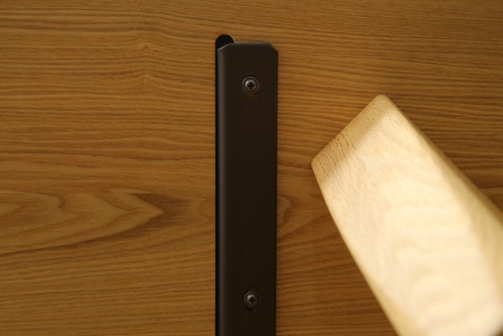 中古　美品　柏木工(KASHIWA)　THE ZEN(座膳)シリーズ　タモ材・オーク材　自然美を感じる木目と堅牢なつくりが魅力の膳テーブル　定価約34万円　(R-080069)