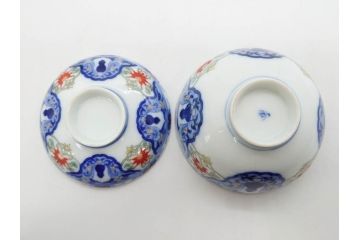 戦前　オールド香蘭社　有田焼　染付　色絵　約11cm　3.4寸　食卓を華やかに彩る蓋付き茶碗4客セット(瓢箪、ひょうたん、唐草、花、蓋茶碗、器、どんぶり、和食器、裏印、三寸四分)(R-080073)