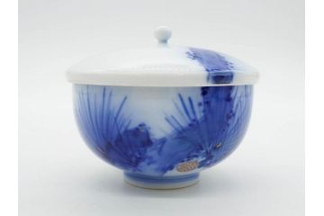 戦前　オールド香蘭社　有田焼　染付　色絵　金彩　松　花　上品な雰囲気の蓋付き湯呑み7客セット(菊、松葉、松の実、湯のみ、煎茶、和食器、裏印)(R-080074)