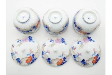 戦前　オールド香蘭社　有田焼　染付　色絵　金彩　松　花　上品な雰囲気の蓋付き湯呑み7客セット(菊、松葉、松の実、湯のみ、煎茶、和食器、裏印)(R-080074)