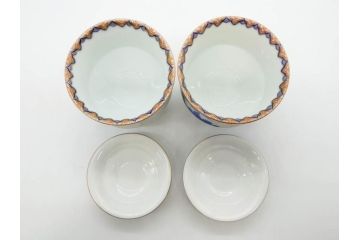 戦前　オールド香蘭社　有田焼　染付　金彩　松　縁周りの繊細な絵付けが目を引く蓋付き碗5客セット(蓋物、湯呑み、湯のみ、煎茶、和食器)(R-080076)