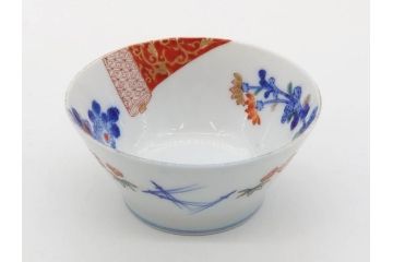 戦前　オールド香蘭社　有田焼　染付　色絵　松竹梅　花　約12cm　3.9寸　料理を引き立ててくれる小鉢4客セット(菊、巻物、深鉢、深皿、和皿、向付、和食器、三寸九分)(R-080077)