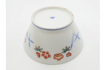 戦前　オールド香蘭社　有田焼　染付　色絵　松竹梅　花　約12cm　3.9寸　料理を引き立ててくれる小鉢4客セット(菊、巻物、深鉢、深皿、和皿、向付、和食器、三寸九分)(R-080077)