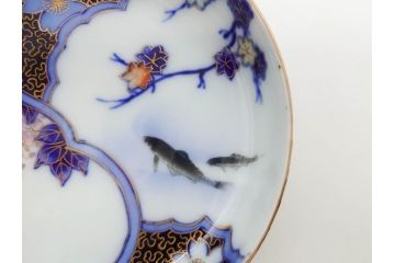 戦前　深川製磁　オールド深川　有田焼　染付　色絵　金彩　鯉　約10cm　3.3寸　艶やかな色付が美しい小皿3枚セット(魚、紅葉、桐、藤の花、桜、豆皿、和皿、和食器、三寸三分)(R-080078)