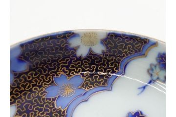 戦前　深川製磁　オールド深川　有田焼　染付　色絵　金彩　鯉　約10cm　3.3寸　艶やかな色付が美しい小皿3枚セット(魚、紅葉、桐、藤の花、桜、豆皿、和皿、和食器、三寸三分)(R-080078)