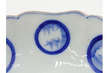 戦前　深川製磁　オールド深川　有田焼　染付　窓絵　松竹梅　約13cm　4.1寸　細かな絵付けが見事な小鉢4客セット(金彩、小槌、船、舟、花、吉祥文様、深鉢、深皿、向付、和皿、和食器、四寸一分)(R-080080)