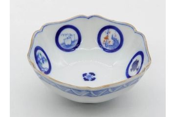戦前　深川製磁　オールド深川　有田焼　染付　窓絵　松竹梅　約13cm　4.1寸　細かな絵付けが見事な小鉢4客セット(金彩、小槌、船、舟、花、吉祥文様、深鉢、深皿、向付、和皿、和食器、四寸一分)(R-080080)
