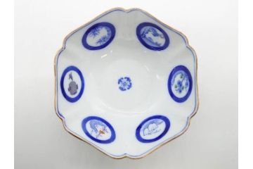 戦前　深川製磁　オールド深川　有田焼　染付　窓絵　松竹梅　約13cm　4.1寸　細かな絵付けが見事な小鉢4客セット(金彩、小槌、船、舟、花、吉祥文様、深鉢、深皿、向付、和皿、和食器、四寸一分)(R-080080)