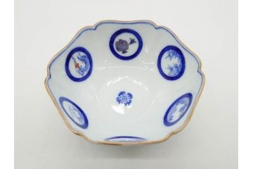 戦前　深川製磁　オールド深川　有田焼　染付　窓絵　松竹梅　約13cm　4.1寸　細かな絵付けが見事な小鉢4客セット(金彩、小槌、船、舟、花、吉祥文様、深鉢、深皿、向付、和皿、和食器、四寸一分)(R-080080)