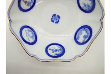 戦前　深川製磁　オールド深川　有田焼　染付　窓絵　松竹梅　約13cm　4.1寸　細かな絵付けが見事な小鉢4客セット(金彩、小槌、船、舟、花、吉祥文様、深鉢、深皿、向付、和皿、和食器、四寸一分)(R-080080)