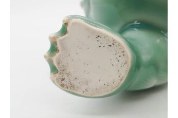 戦前　深川製磁　オールド深川　有田焼　青磁　獅子　高さ 約15cm　威風堂々とした置物(ライオン、オブジェ、置き物、インテリア、ディスプレイ、陶器、裏印)(R-080081)