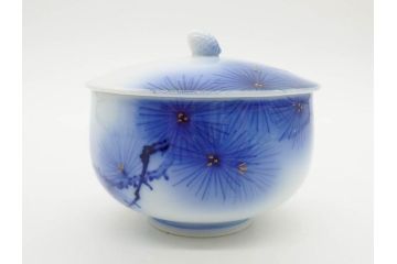 戦前　オールド香蘭社　有田焼　染付　松　気品を感じる湯呑み5客セット(松の実、松ぼっくり、湯のみ、茶器、煎茶、蓋物、蓋付き、金彩、裏印、共箱付き)(R-080084)