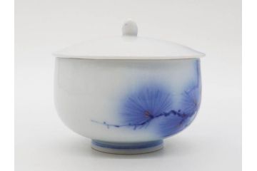 戦前　オールド香蘭社　有田焼　染付　松　気品を感じる湯呑み5客セット(松の実、松ぼっくり、湯のみ、茶器、煎茶、蓋物、蓋付き、金彩、裏印、共箱付き)(R-080084)