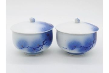 戦前　オールド香蘭社　有田焼　染付　松　気品を感じる湯呑み5客セット(松の実、松ぼっくり、湯のみ、茶器、煎茶、蓋物、蓋付き、金彩、裏印、共箱付き)(R-080084)