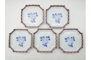 戦前　深川製磁　有田焼　染付　金彩　バラ　約16cm　5.2寸　縁のデザインが優美な変形皿5枚セット(薔薇、ローズ、花、中皿、なます皿、和皿、和食器、裏印、共箱付き、五寸二分)(R-080085)