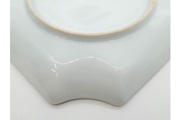 戦前　深川製磁　有田焼　染付　金彩　バラ　約16cm　5.2寸　縁のデザインが優美な変形皿5枚セット(薔薇、ローズ、花、中皿、なます皿、和皿、和食器、裏印、共箱付き、五寸二分)(R-080085)