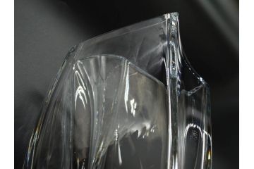 フランス　Baccarat　バカラ　RRigot(リゴット)　高さ 約27cm　エレガントな曲線美が美しいフラワーベース(花器、花生け、花瓶、花入れ、フルレッドクリスタルガラス、共箱付き)(R-080090)