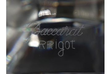フランス　Baccarat　バカラ　RRigot(リゴット)　高さ 約27cm　エレガントな曲線美が美しいフラワーベース(花器、花生け、花瓶、花入れ、フルレッドクリスタルガラス、共箱付き)(R-080090)