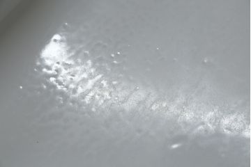和製アンティーク　日本陶業製　アイアンステー付き　どこか懐かしさ感じる陶器製のシンプルな流し台(シンク、洗面器、洗面ボウル、手洗い器)(R-080094)
