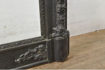 フランスアンティーク　ペイント仕上げ限定　花の彫刻が素敵なアクセントになるフレーム(額縁、ディスプレイ、店舗什器、ミラー)(R-080096)