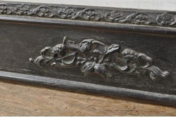 フランスアンティーク　ペイント仕上げ限定　花の彫刻が素敵なアクセントになるフレーム(額縁、ディスプレイ、店舗什器、ミラー)(R-080096)