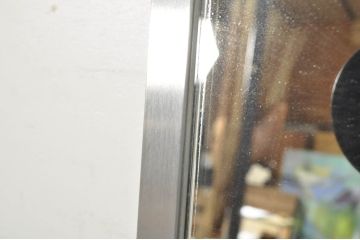 中古　特注オーダー品　細身でスタイリッシュなステンレスヘアラインフレームの大型ウォールミラー(壁掛け鏡、姿見、店舗什器)(R-080099)