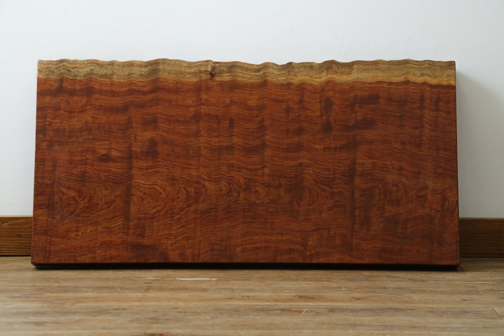 和製ビンテージ　波打つ木目が味わい深いブビンガの小さな一枚板　(R-080105)