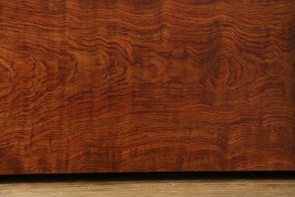 和製ビンテージ　波打つ木目が味わい深いブビンガの小さな一枚板　(R-080105)