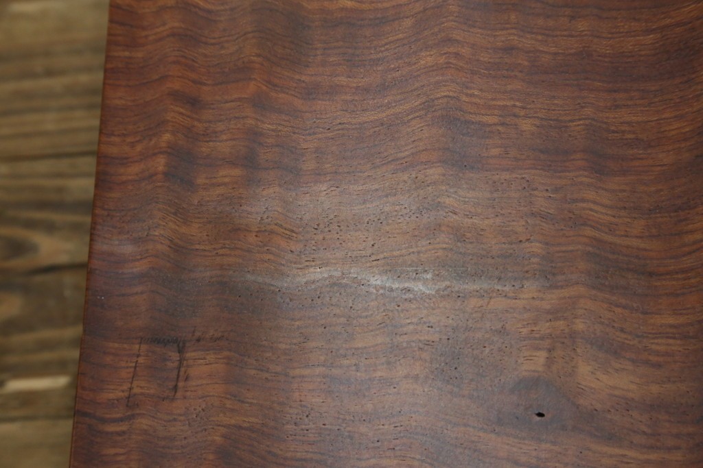 和製ビンテージ　波打つ木目が味わい深いブビンガの小さな一枚板　(R-080105)