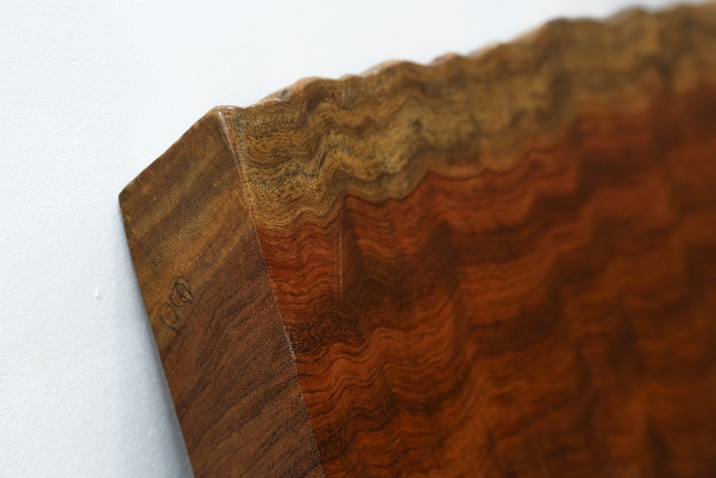 和製ビンテージ　波打つ木目が味わい深いブビンガの小さな一枚板　(R-080105)