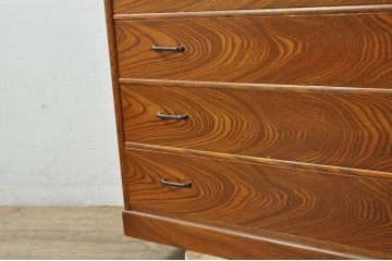 中古　美品!!　美しい木目と上品な佇まいが魅力の箪笥(和服タンス、収納箪笥、衣装箪笥、小袖たんす、チェスト、引き出し)(R-080108)