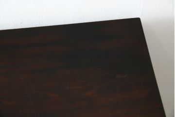 中古　北海道民芸家具　落ち着いた深みのある色合いが美しいサイドボード(サイドキャビネット、戸棚、収納棚)(R-080109)