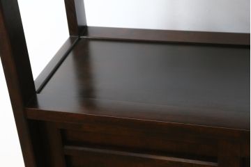 中古　美品　北海道民芸家具　HM105　シンプルモダンなデザインが魅力的な茶棚(茶タンス、収納棚、戸棚、飾り棚)(定価約23万円)(R-080110)