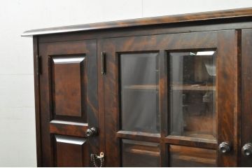 中古　希少な廃番品　北海道民芸家具　和洋どちらにも取り入れやすい、落ち着いた雰囲気が魅力のサイドボード(キャビネット、収納棚、戸棚、食器棚)(R-080111)