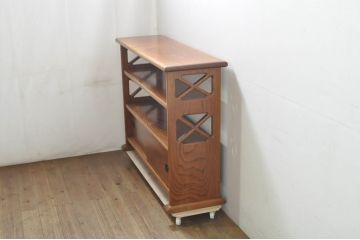 和製ビンテージ　高級工芸家具　側面手彫りくり抜き　総欅(ケヤキ)材　漆塗り　和モダンテイストのお部屋づくりに取り入れたい茶棚(飾り棚、戸棚、収納棚、サイドボード、ヴィンテージ)(R-080112)
