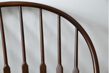 和製ビンテージ　希少モデル　秋田木工　合皮　丸みのある背もたれがかわいらしいロッキングチェア(アームチェア、椅子、イス、ヴィンテージ)(R-080114)