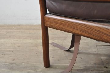 デンマークアンティーク　ILLUM WIKKELSO( イルム・ヴィッケルソー)デザイン　CFC Silkeborg(クリステンセン シルケボー)　Genius(ジーニアス)　ローズウッド　本革(レザー)の経年変化による風合いが味わい深い2人掛けソファ(2P、二人掛け、北欧)(R-080116)