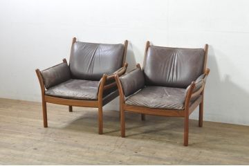 デンマークアンティーク　ILLUM WIKKELSO( イルム・ヴィッケルソー)デザイン　CFC Silkeborg(クリステンセン シルケボー)　Genius(ジーニアス)　ローズウッド　本革(レザー)の経年変化による風合いが味わい深い1人掛けソファ2脚セット(イージーチェア、一人掛け、アームチェア、椅子、イス、北欧、バラ売り可能)(R-080117)