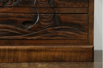 和製ヴィンテージ　軽井沢彫り　細やかな桜の彫刻が美しい小引き出し　(R-080118)