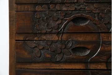 和製ヴィンテージ　軽井沢彫り　職人技が光る!桜の彫刻が美しい小引き出し　(R-080119)