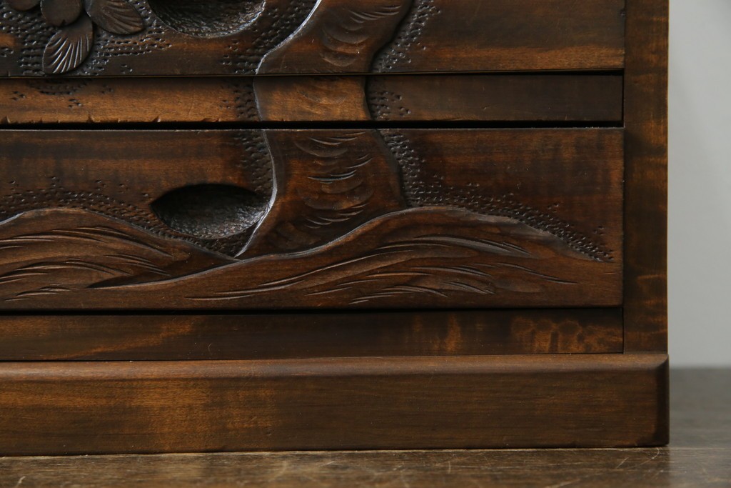 和製ヴィンテージ　軽井沢彫り　職人技が光る!桜の彫刻が美しい小引き出し　(R-080119)