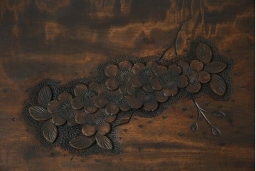 和製ヴィンテージ　軽井沢彫り　職人技が光る!桜の彫刻が美しい小引き出し　(R-080119)