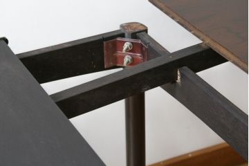 北欧ビンテージ　ノルウェー　BRUKSBO(ブルクスボ)　ローズウッド材　深みのある落ち着いたカラーが素敵なエクステンションテーブル(ダイニングテーブル、食卓、2人掛け、4人掛け、ヴィンテージ)(R-080121)