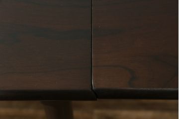 北欧ビンテージ　ノルウェー　BRUKSBO(ブルクスボ)　ローズウッド材　深みのある落ち着いたカラーが素敵なエクステンションテーブル(ダイニングテーブル、食卓、2人掛け、4人掛け、ヴィンテージ)(R-080121)