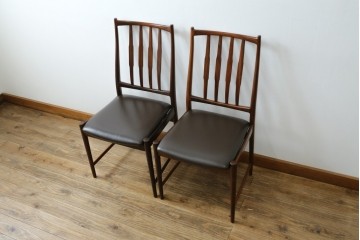 北欧ヴィンテージ　ノルウェー　BRUKSBO(ブルクスボ)　ローズウッド材　深みのある落ち着いたカラーが素敵なダイニングチェア2脚セット　(R-080122)
