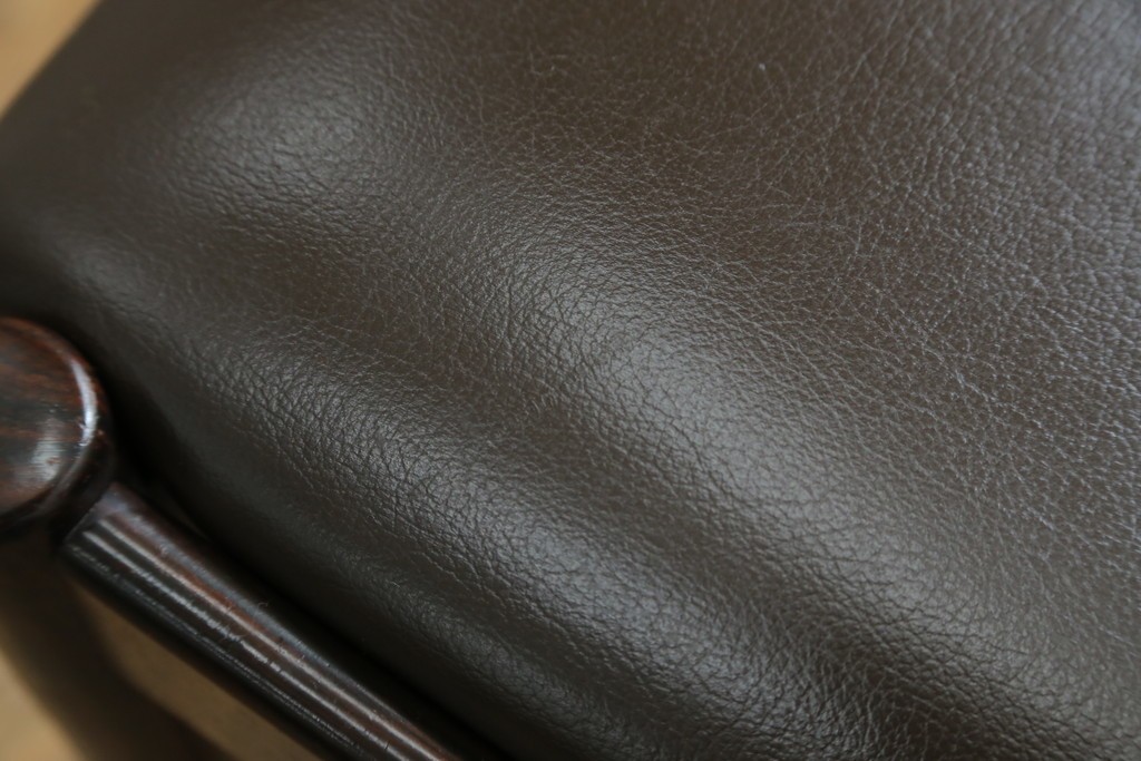 北欧ヴィンテージ　ノルウェー　BRUKSBO(ブルクスボ)　ローズウッド材　深みのある落ち着いたカラーが素敵なダイニングチェア2脚セット　(R-080122)